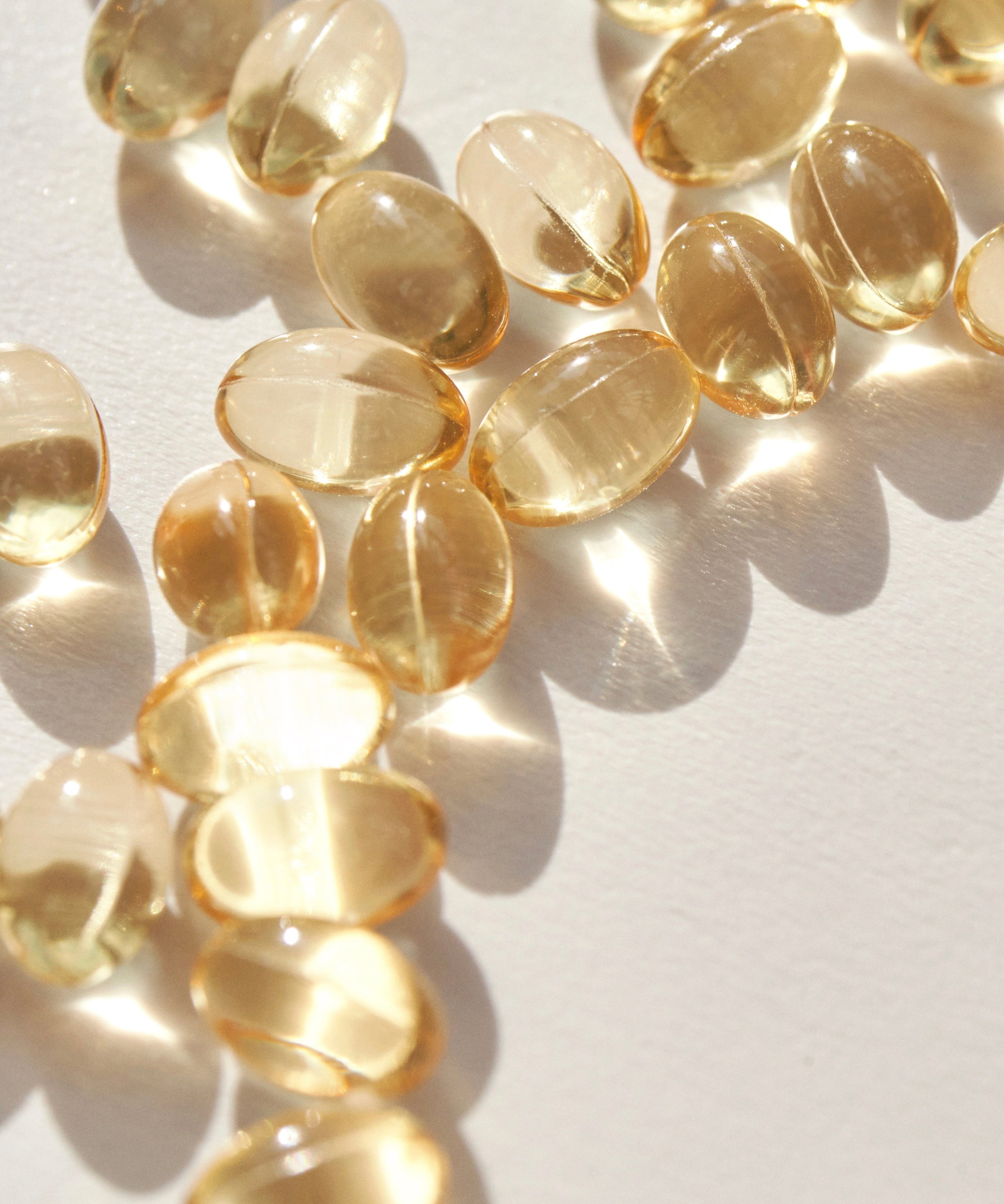 Picture of supplement gel capsules in the sun